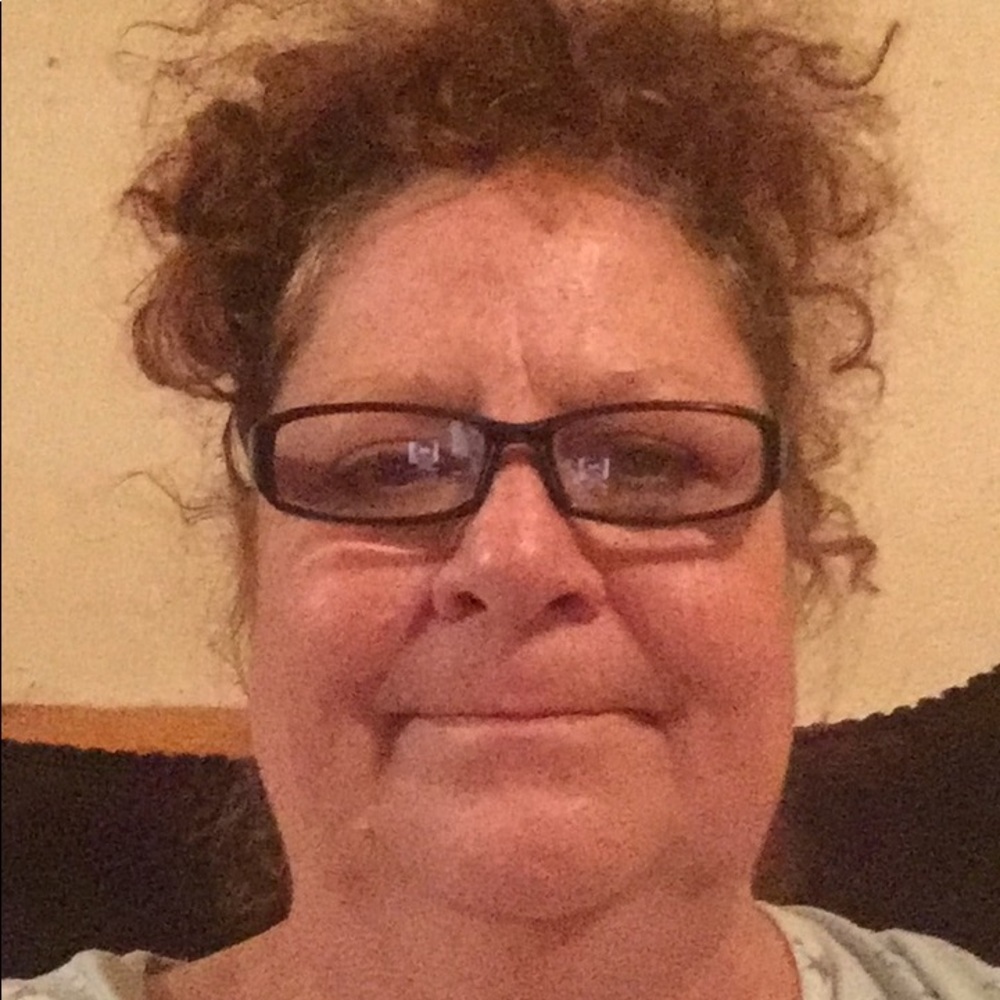 Meet your Posher, Deana